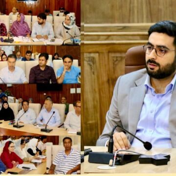 DC Srinagar holds introductory meeting with sectoral/ district officers